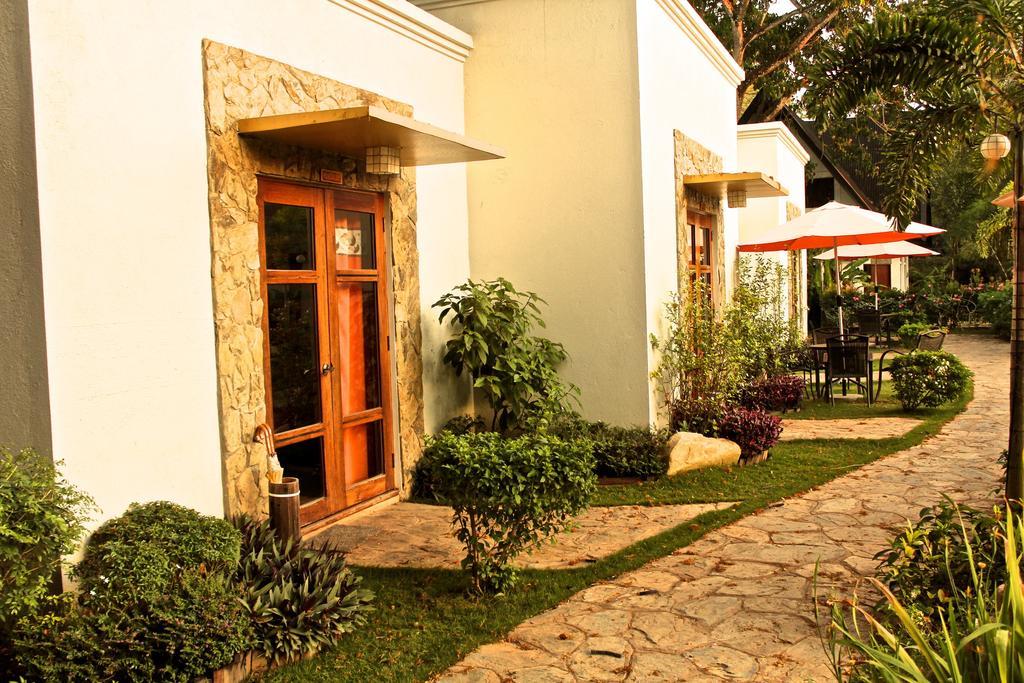 Hotel Acacia Tree Garden 3*